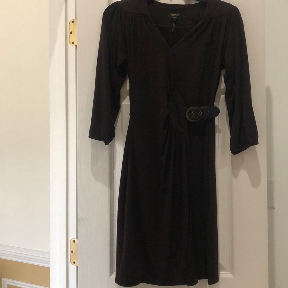 Brown Laundry by Shelli Segal 3/4 sleeve dress